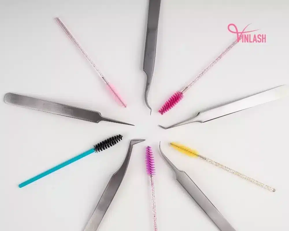 the-comprehensive-guide-to-purchasing-eyelash-extension-tweezers-wholesale-3