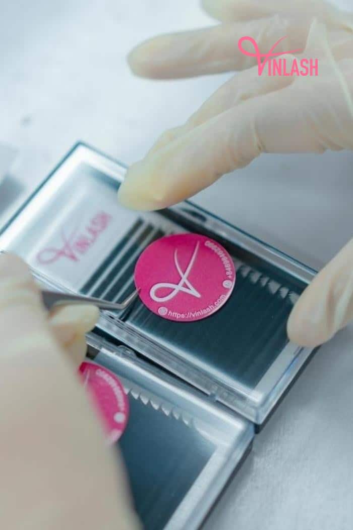 Vinlash, an unrivaled source for eyelash extensions wholesale