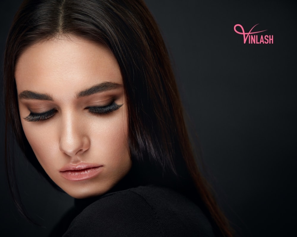 the-complete-guide-to-professional-eyelash-extension-supplies-for-lash-business-5