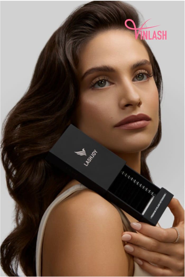 Lash Joy was founded by Joy Crossingham in the city of Brisbane back in 2008