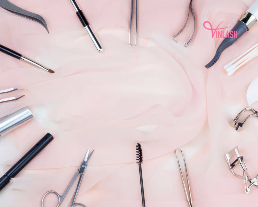 identify-a-reliable-eyelash-extension-tweezer-manufacturer-for-your-lash-business-2