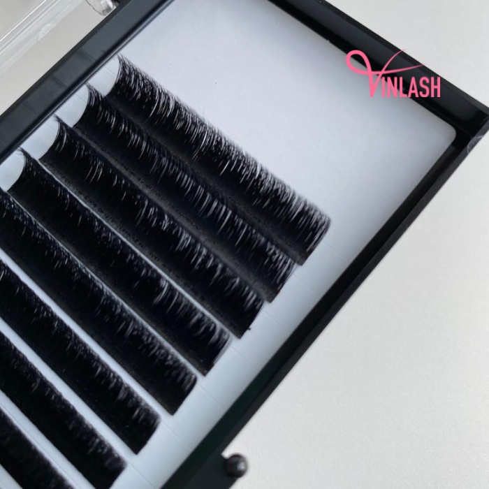 Flat eyelash extensions black 16 lines VLF001-3