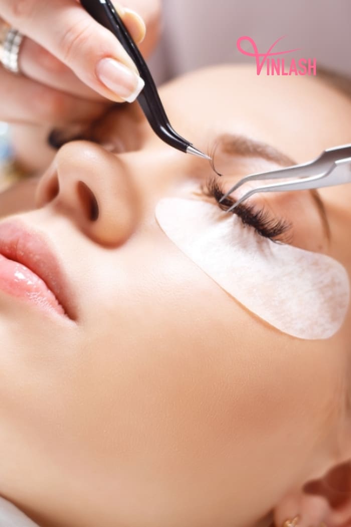 guide-to-buying-ardell-lashes-wholesale-from-reliable-suppliers-4