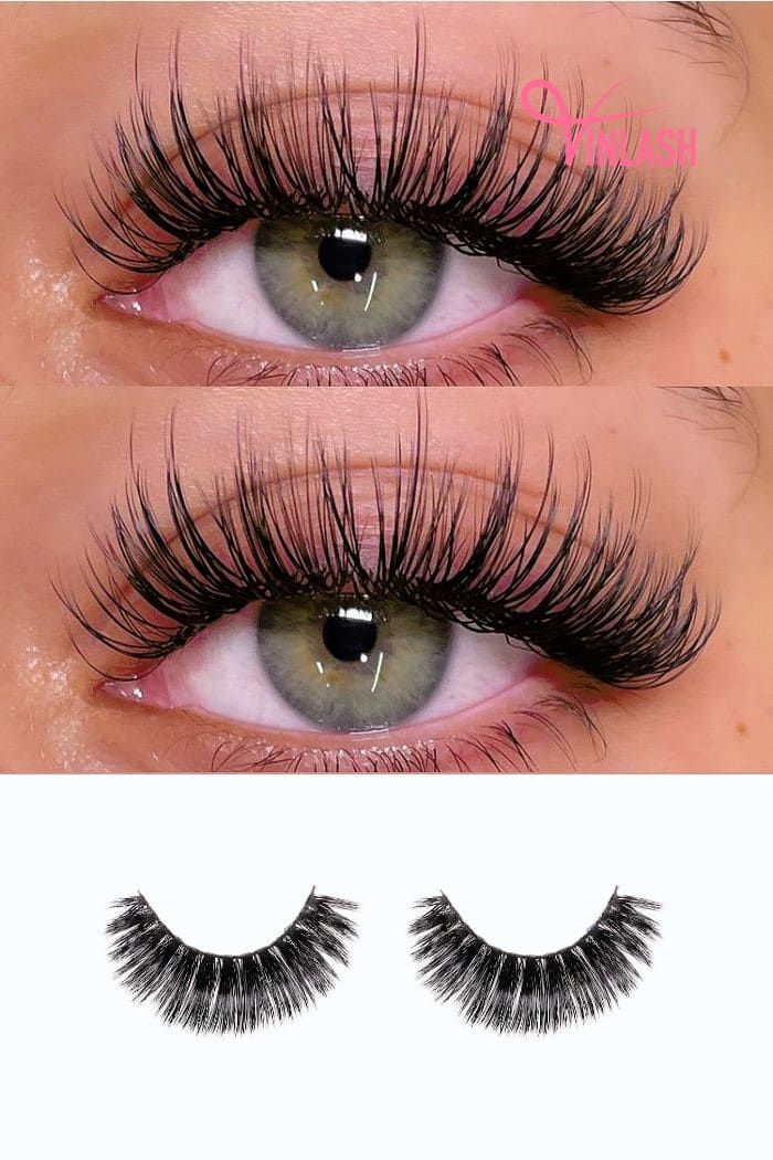 Classic Reverse Cat Eye Lashes