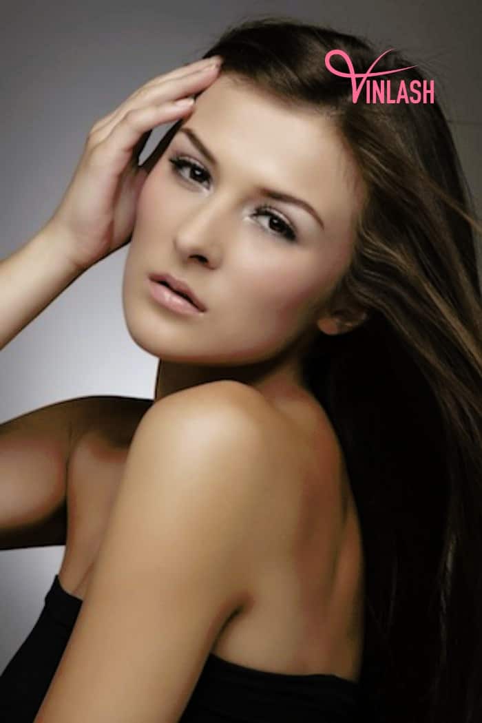 a-detailed-guide-to-lash-extensions-for-small-eyes-1